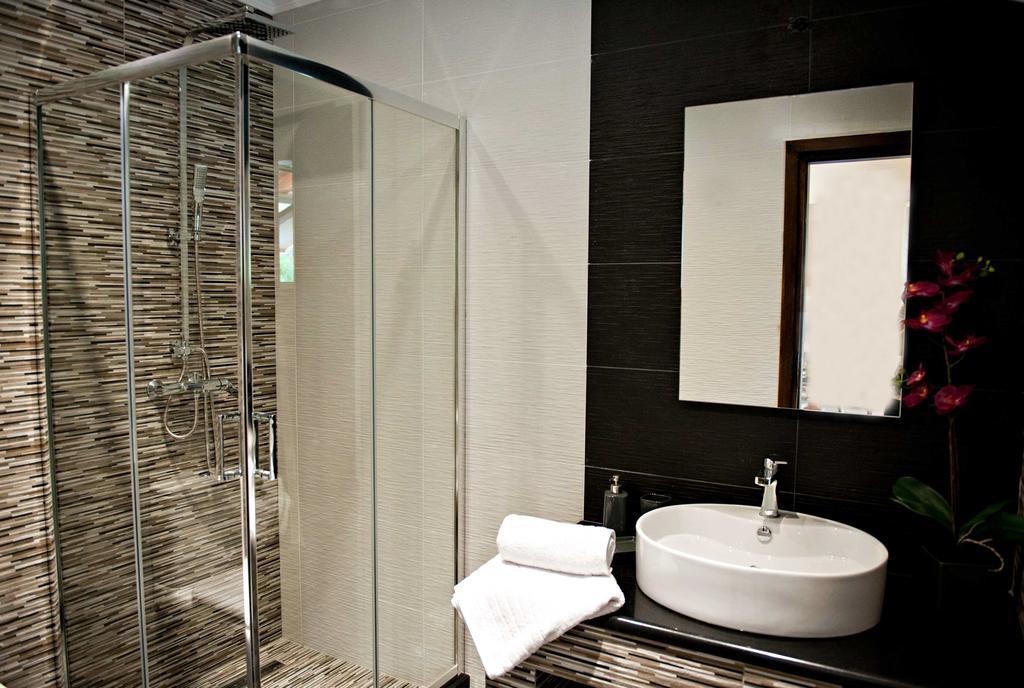 Serenita Apartments Ermones Ngoại thất bức ảnh